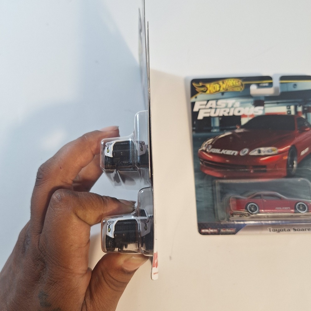 Hot Wheels Boulevard Toyota 3 Cars Soarer & 18 Toyota 4RUNNER - Picture 2 of 7
